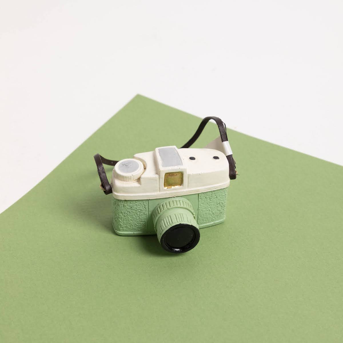 Resin Camera Ornament - P I C N I C