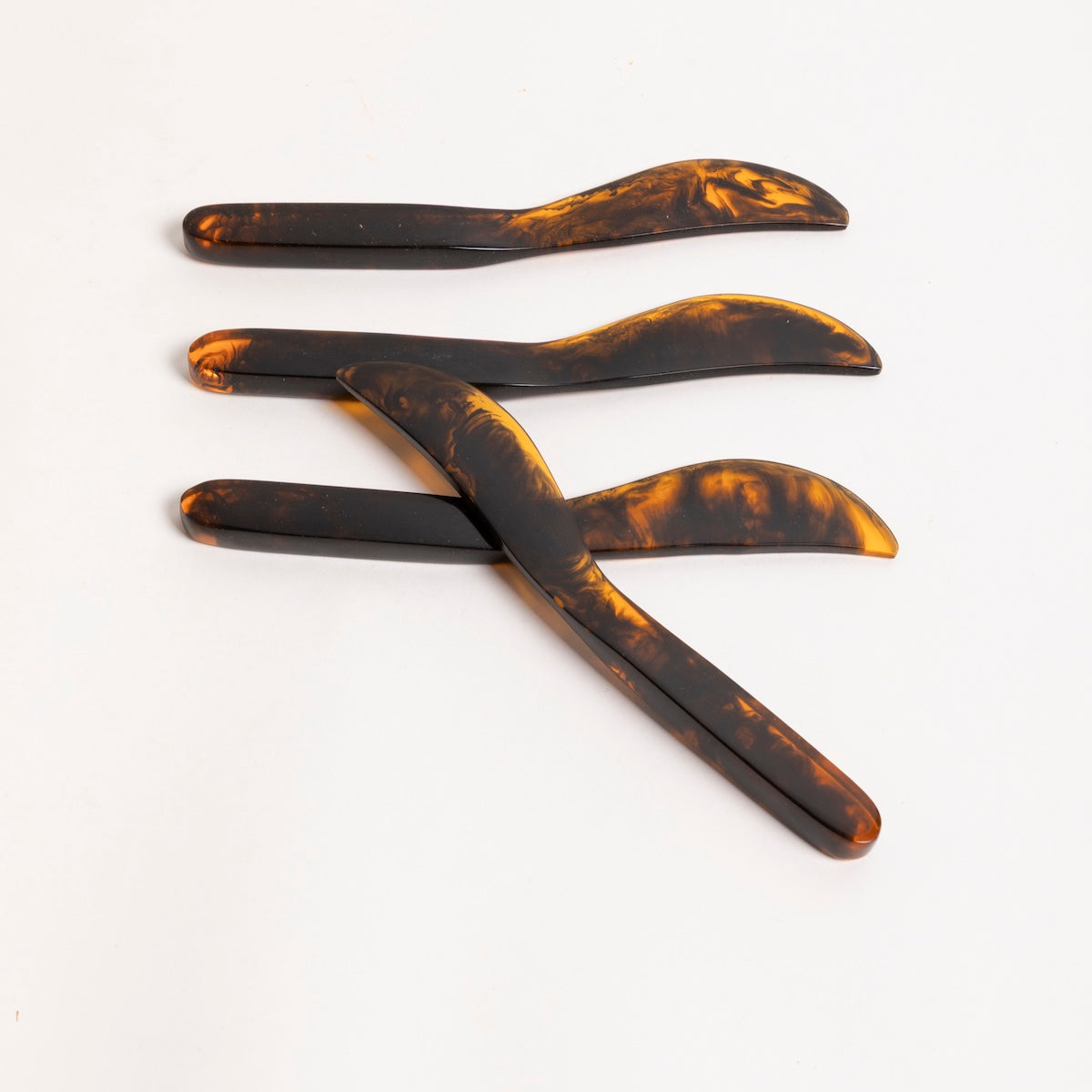 Tortoiseshell Resin Spreader Set - P I C N I C