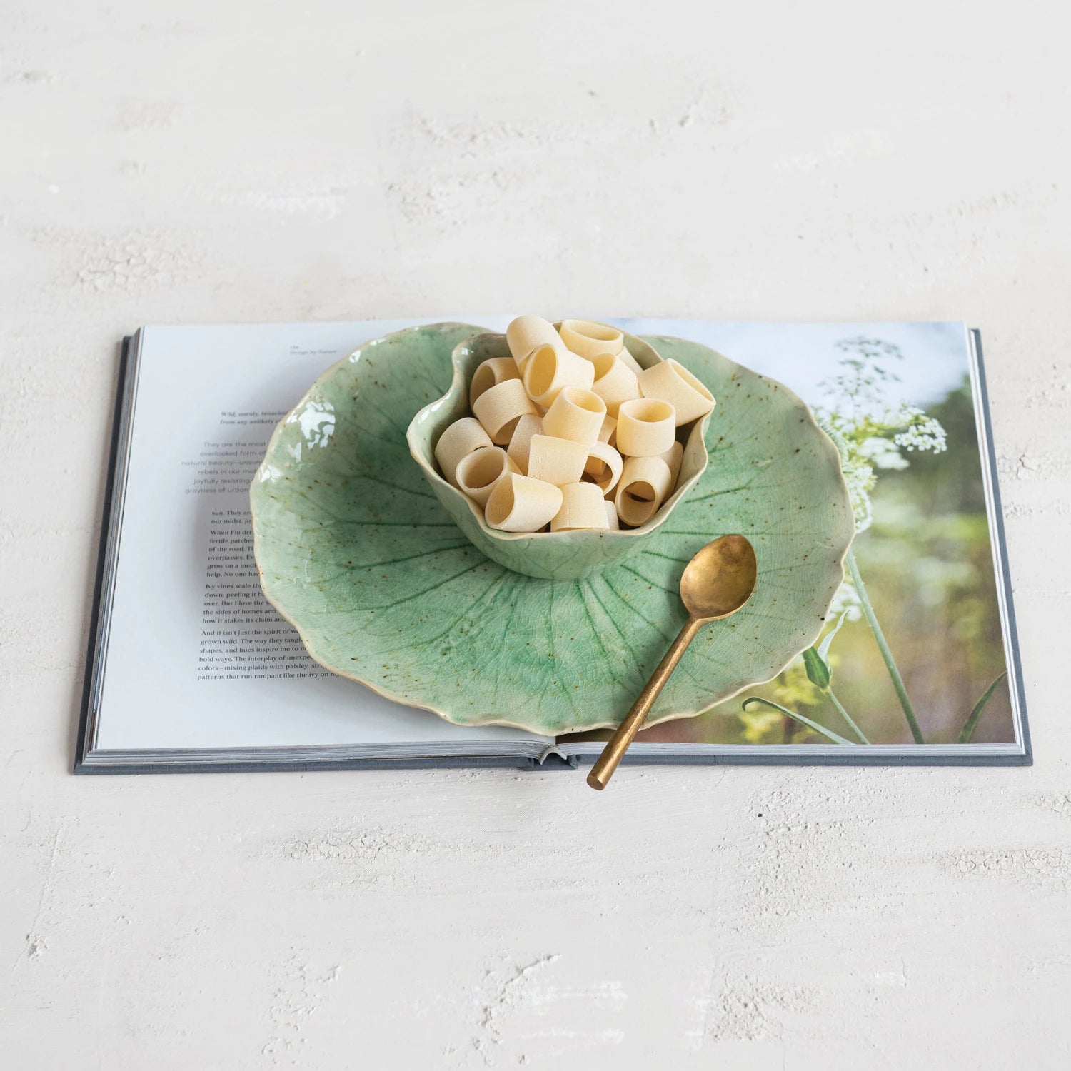 Water Lily Chip & Dip Bowl - P I C N I C